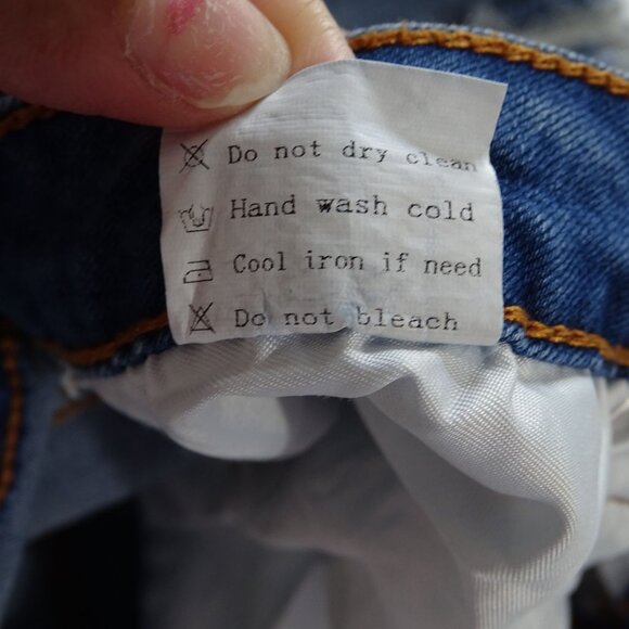 Distressed Denim High-Waist Shorts Women Size L Raw Hem Button Fly Ripped - Picture 6 of 10